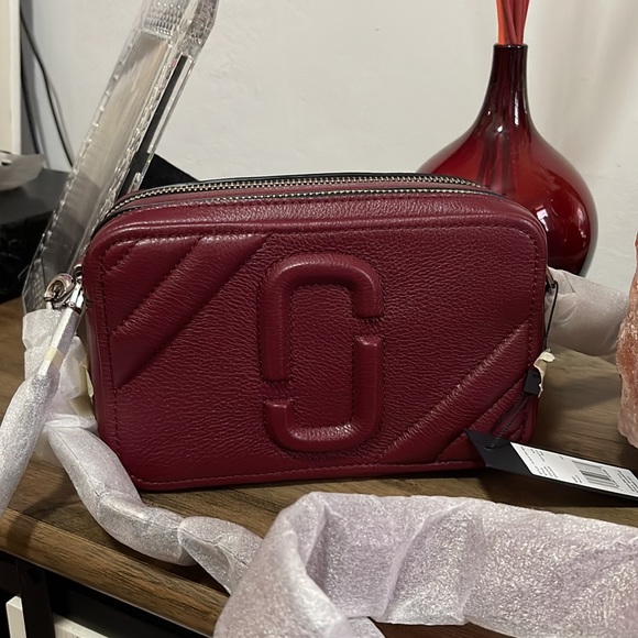 Marc Jacobs
The Moto Shot 21 shoulder bag - Picture 10 of 13